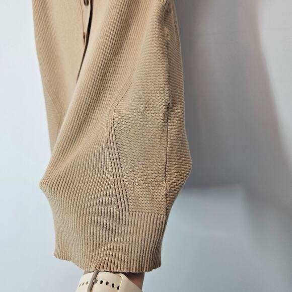 Ann Taylor Beige Button Front Ribbed Academia Sweater Vest Tank Top Size Medium - Picture 5 of 11